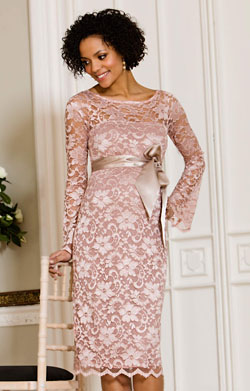 Chloe Maternity Dress (Vintage Rose)