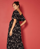 Umtands-Maxi-Kleid Kimono in schwarzer Nachtblüte by Tiffany Rose