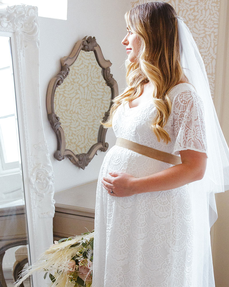 In The News: How to Shop for a Wedding Dress While Pregnant | David's Bridal  Blog