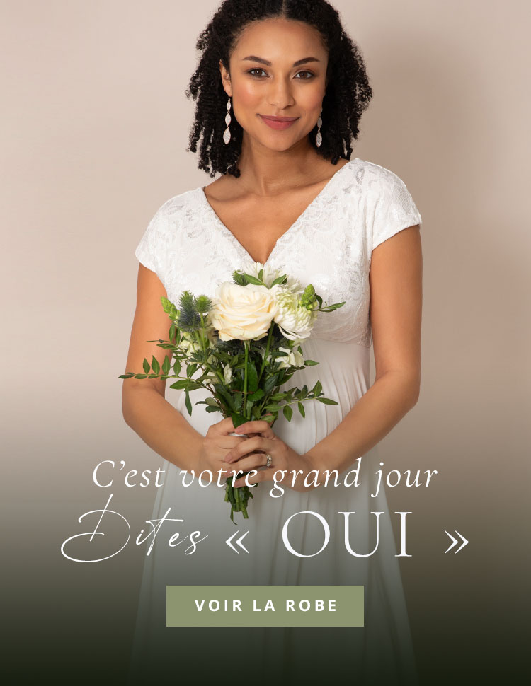 Robe Julie en dentelle (Ivoire) Robe Julie en dentelle (Ivoire)