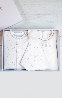 Tully Unisex New Baby Gift Set