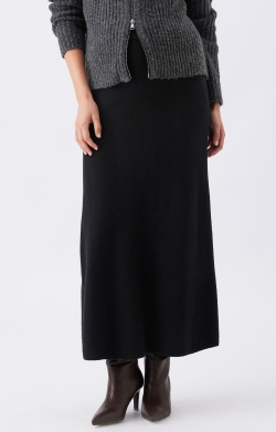 Annie Aline Knit Skirt (Black)