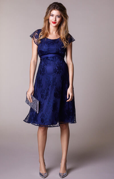 Stillkleid April aus Spitze in Arabian Nights by Tiffany Rose