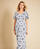 Kimono Umstands Maxikleid in Porzellan Blau by Tiffany Rose