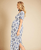 Kimono Umstands Maxikleid in Porzellan Blau by Tiffany Rose