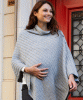Umstands- und Still-Poncho (Grau) by Tiffany Rose