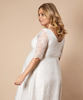 Umstandsbrautkleid Verona kurz in plus size Elfenbein / Weiß by Tiffany Rose