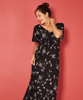 Umtands-Maxi-Kleid Kimono in schwarzer Nachtblüte by Tiffany Rose